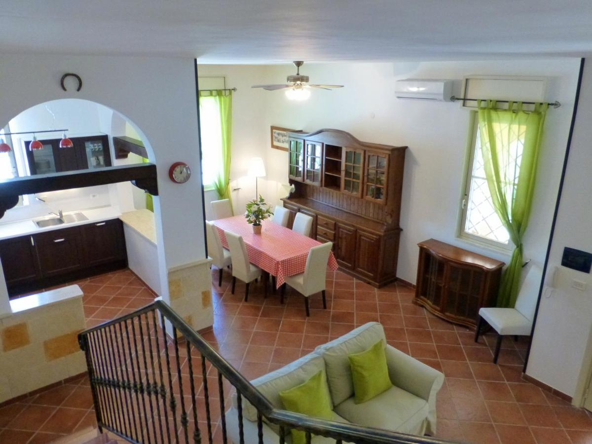 Villa Suzannah Lendinuso Luaran gambar